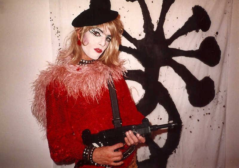 Linda Simpson's The Drag Explosion